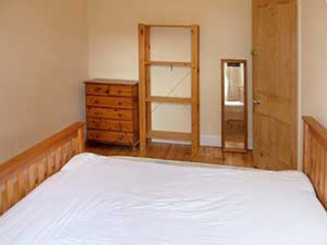  Image of 2 bedroom Flat to rent in Murieston Terrace Edinburgh EH11 at Gorgie Edinburgh Edinburgh, EH11 2LH