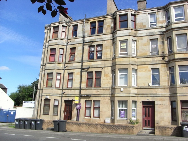  Image of Studio flat to rent in Neilston Road Paisley PA2 at Paisley Renfrewshire Renfrewshire, PA2 6PY