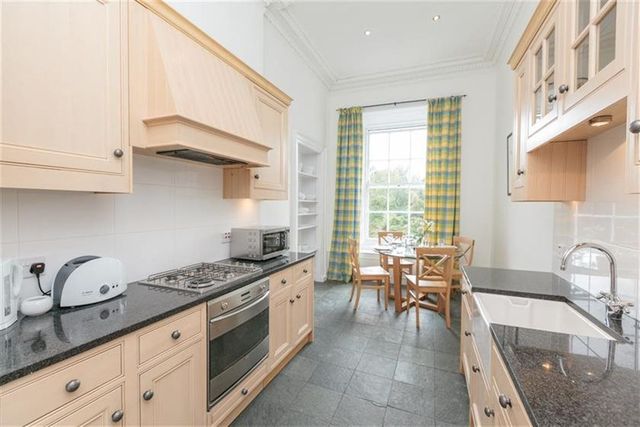  Image of 2 bedroom Flat to rent in Nelson Street Edinburgh EH3 at New Town Edinburgh Edinburgh, EH3 6LF