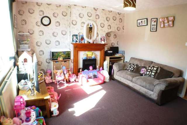  Image of 3 bedroom Terraced house for sale in Pigott Close Netheravon Salisbury SP4 at Netheravon  Salisbury, SP4 9QF