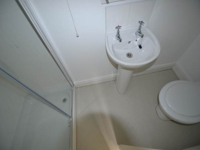 Image of 1 bedroom Flat to rent in Newport Road Cardiff CF24 at Cardiff  Roath, CF24 1RN