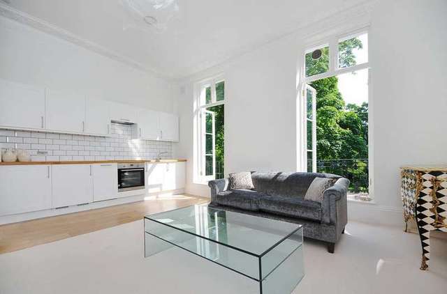  Image of 1 bedroom Flat to rent in Norland Square London W11 at Norland Square  London, W11 4PZ