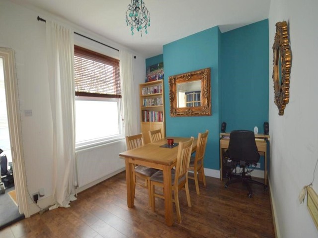  Image of 2 bedroom Detached house to rent in Northdown Terrace Dormans Park Road East Grinstead RH19 at East Grinstead, RH19 2EW