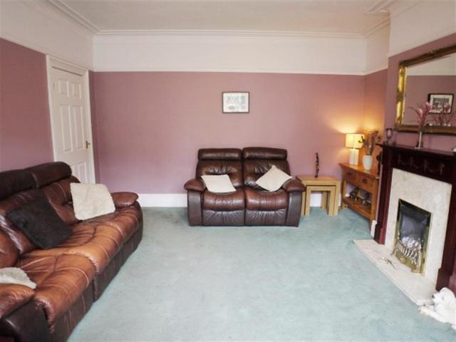  Image of 4 bedroom Terraced house for sale in Old Road Stanningley Pudsey LS28 at Farsley  Farsley, LS28 6BQ