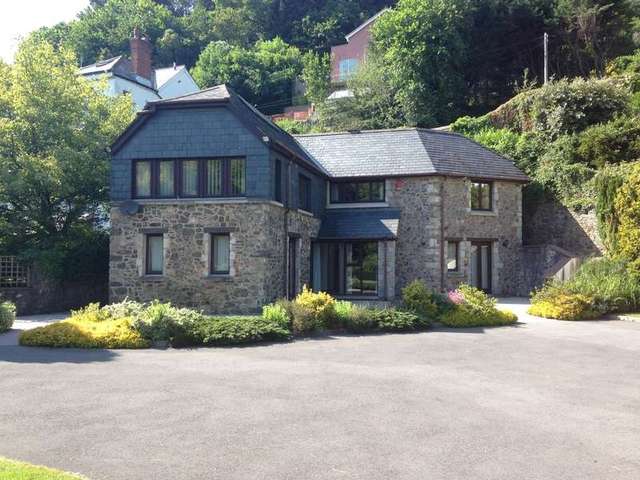  Image of 4 bedroom Detached house to rent in Old Totnes Road Ashburton Newton Abbot TQ13 at Old Totnes Road Ashburton Devon, TQ13 7EE