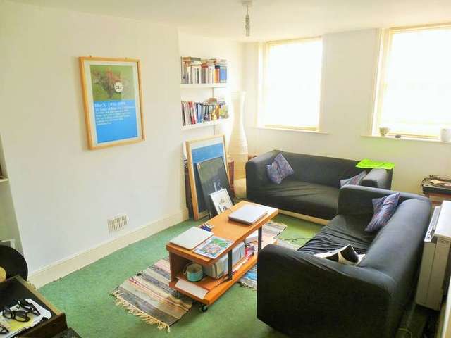  Image of 2 bedroom Flat for sale in Oriental Place Brighton BN1 at Brighton Preston, BN1 2LL