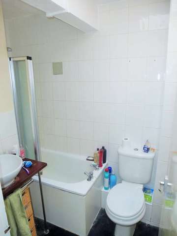  Image of 2 bedroom Flat for sale in Oriental Place Brighton BN1 at Brighton Preston, BN1 2LL