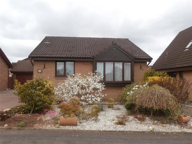  Image of 3 bedroom Bungalow to rent in Overton Crescent East Calder Livingston EH53 at East Calder West Lothian West Lothian, EH53 0RH