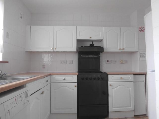  Image of 3 bedroom Bungalow to rent in Overton Crescent East Calder Livingston EH53 at East Calder West Lothian West Lothian, EH53 0RH
