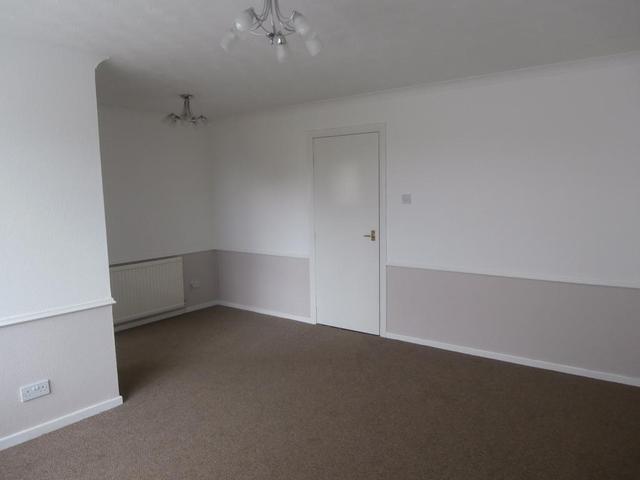  Image of 3 bedroom Bungalow to rent in Overton Crescent East Calder Livingston EH53 at East Calder West Lothian West Lothian, EH53 0RH