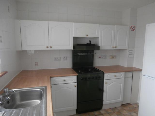 Image of 3 bedroom Bungalow to rent in Overton Crescent East Calder Livingston EH53 at East Calder West Lothian West Lothian, EH53 0RH