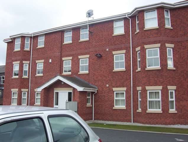  Image of 1 bedroom Flat to rent in Fairfield Street Warrington WA1 at Fairfield Hall Manchester Road Warrington, WA1 3GF