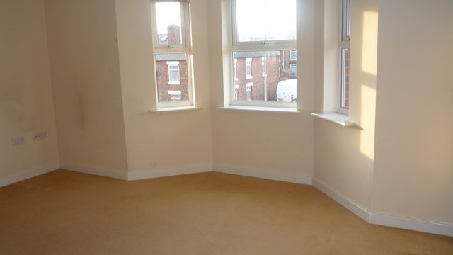  Image of 1 bedroom Flat to rent in Fairfield Street Warrington WA1 at Fairfield Hall Manchester Road Warrington, WA1 3GF