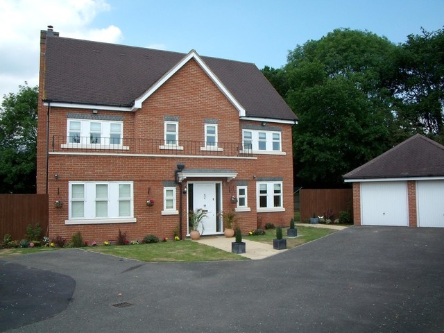  Image of 4 bedroom Detached house to rent in Palmerston Close Redhill RH1 at Royal Earlswood Park  Redhill, RH1 6TQ