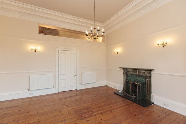  Image of 1 bedroom Flat to rent in Palmerston Place Edinburgh EH12 at West End Edinburgh Edinburgh, EH12 5BJ