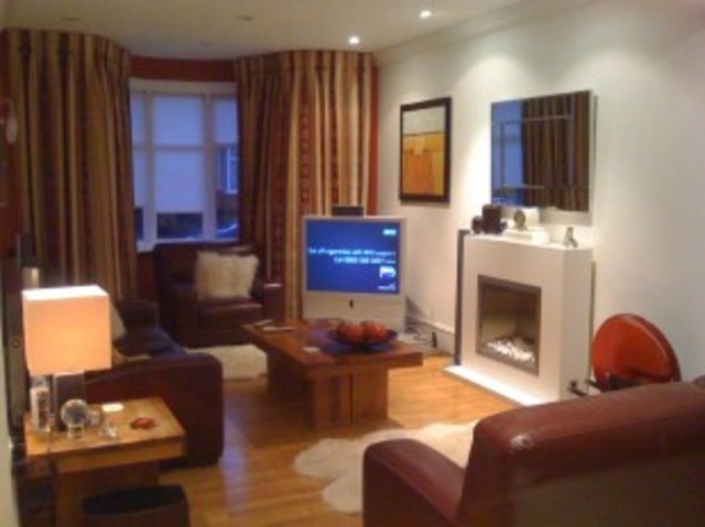  Image of 3 bedroom Semi-Detached house to rent in Park Avenue Enfield EN1 at Park Avenue  Enfield, EN1 2HH