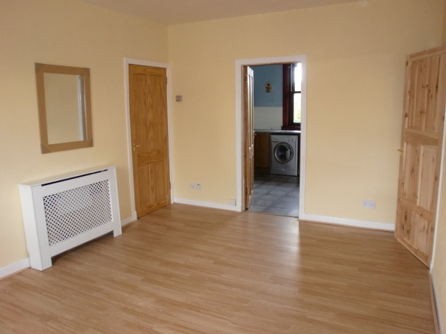  Image of 2 bedroom Detached house to rent in Park Crescent Bonnyrigg EH19 at Bonnyrigg MidLothian MidLothian, EH19 2AR