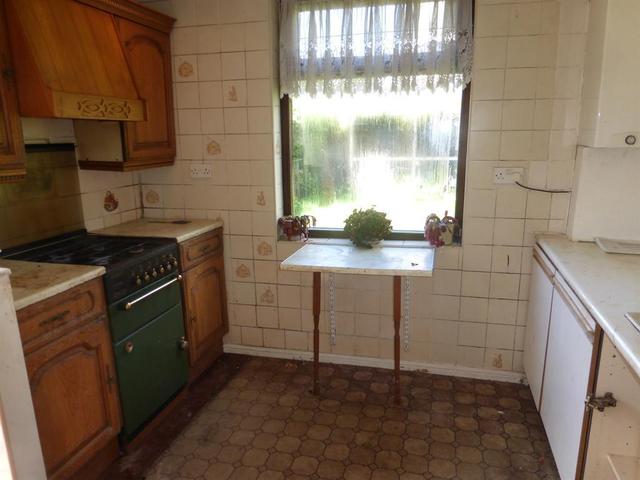  Image of 2 bedroom Detached house for sale in Park Grove Bexleyheath DA7 at Bexleyheath Kent Bexleyheath, DA7 6AA