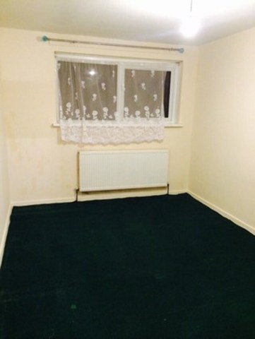  Image of 3 bedroom Terraced house to rent in Parr Road London E6 at PARR ROAD  EAST HAM, E6 1QH