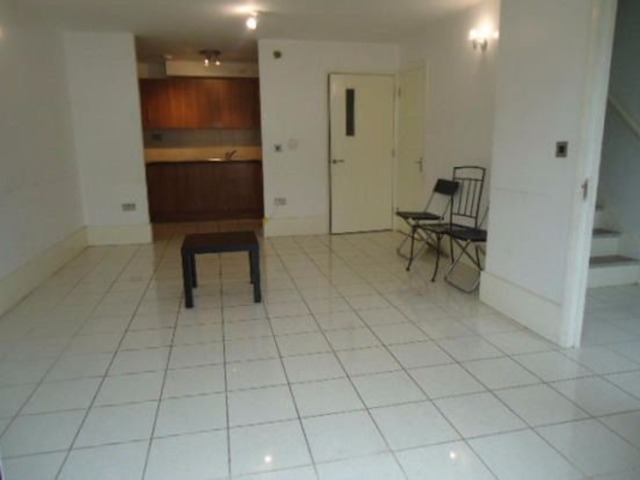  Image of 3 bedroom Maisonette to rent in Ruskin Road London N17 at Pembury Road  Tottenham, N17 8ND
