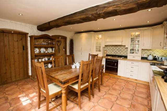  Image of 4 bedroom Cottage for sale in High Street Pensford Bristol BS39 at 129 High Street  Pensford, BS39 4BH
