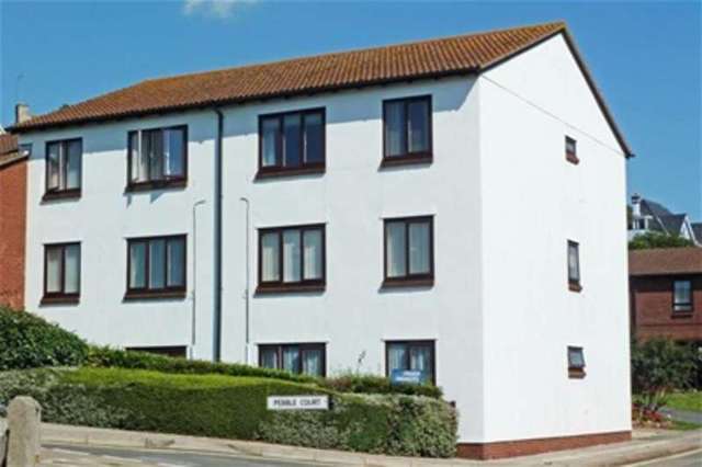  Image of 2 bedroom Property for sale in Pebble Court Paignton TQ4 at Paignton, TQ4 5JT