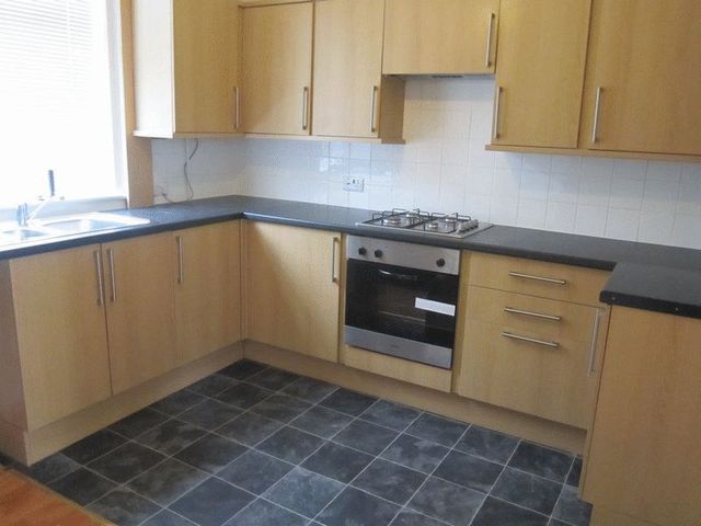  Image of 2 bedroom Terraced house to rent in Percy Street Rochdale OL16 at Percy Street  Rochdale, OL16 5LF
