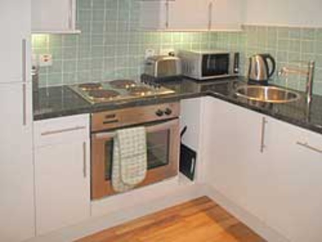  Image of 2 bedroom Flat to rent in Piershill Terrace Edinburgh EH8 at Willowbrae Edinburgh Edinburgh, EH8 7ES