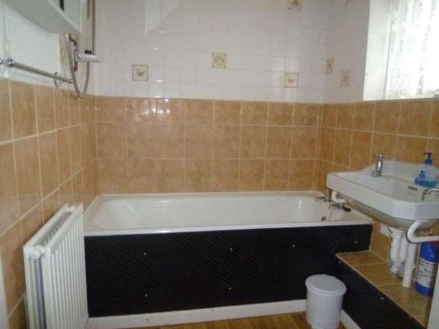  Image of 2 bedroom Terraced house to rent in Maendy Wood Rise Pontnewydd Cwmbran NP44 at Cwmbran, NP44 1JY