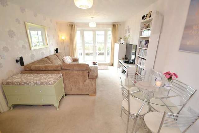  Image of 1 bedroom Flat for sale in Avenel Way Poole BH15 at 14 Avenel Way Poole Quarter Poole, BH15 1EQ