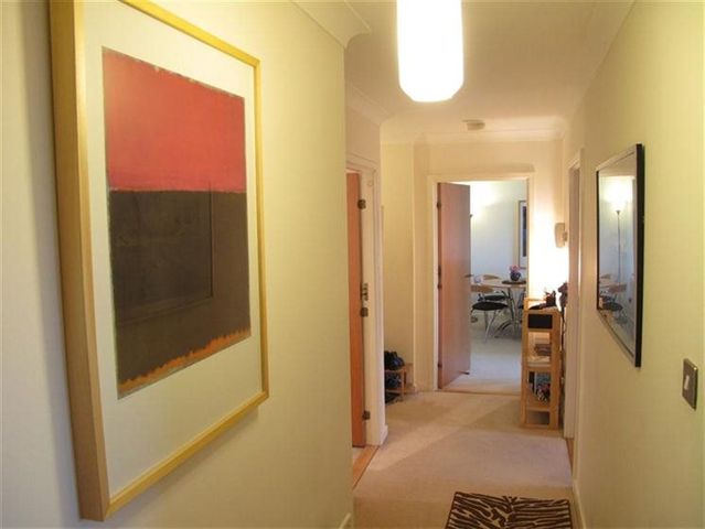  Image of 2 bedroom Flat to rent in Powderhall Rigg Edinburgh EH7 at Broughton Edinburgh Edinburgh, EH7 4GA