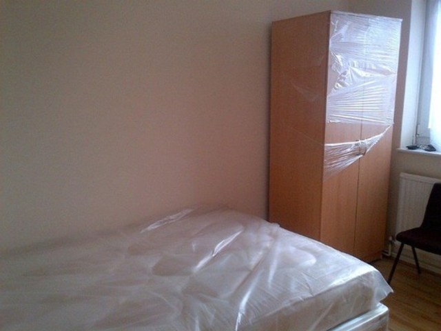  Image of 4 bedroom Maisonette to rent in Prince Regent Lane London E16 at PRINCE REGENTS LANE  NEWHAM, E16 3JP