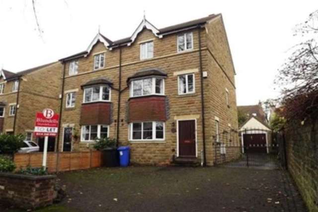  Image of 4 bedroom Semi-Detached house to rent in Psalter Lane Sheffield S11 at Sheffield, S11 8YP