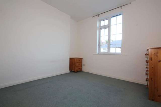  Image of 2 bedroom Cottage to rent in Puller Road Hemel Hempstead HP1 at Puller Road  Hemel Hempstead, HP1 1QL