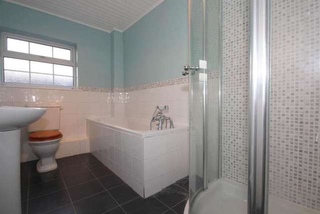  Image of 2 bedroom Cottage to rent in Puller Road Hemel Hempstead HP1 at Puller Road  Hemel Hempstead, HP1 1QL