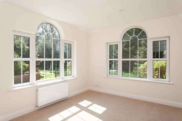  Image of 8 bedroom Detached house for sale in Purbrook Heath Road Purbrook Waterlooville PO7 at Purbrook Waterlooville Hampshire, PO7 5RU