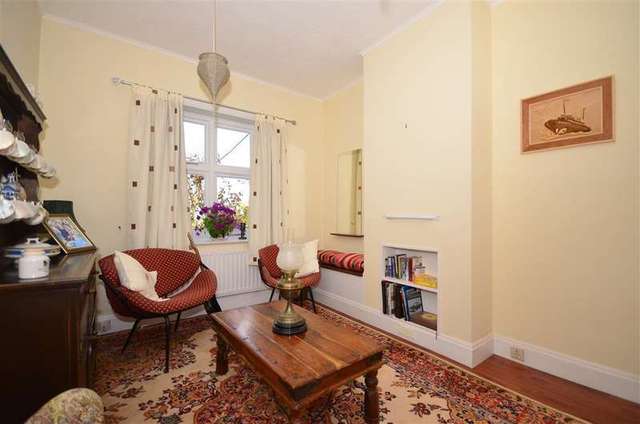  Image of 5 bedroom Bungalow for sale in Quakers Close Hartley Longfield DA3 at Hartley Longfield Longfield, DA3 7EA