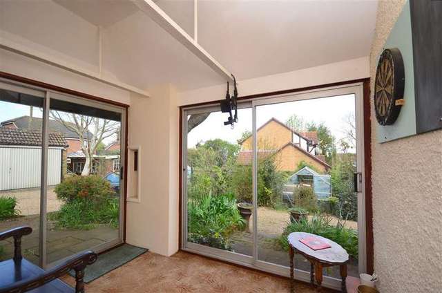 Image of 5 bedroom Bungalow for sale in Quakers Close Hartley Longfield DA3 at Hartley Longfield Longfield, DA3 7EA