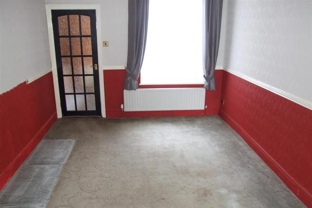  Image of 3 bedroom Terraced house for sale in Queen Street Rushden NN10 at Rushden Northamptonshire Rushden, NN10 0AZ