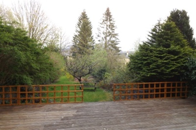  Image of 2 bedroom Flat to rent in Queen Street Stirling FK8 at Stirling Town Stirling Stirling, FK8 1HN