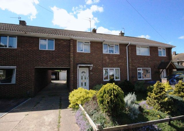  Image of 4 bedroom Terraced house for sale in Queens Crescent Clapham Bedford MK41 at Queens Crescent Clapham Bedford, MK41 6DB