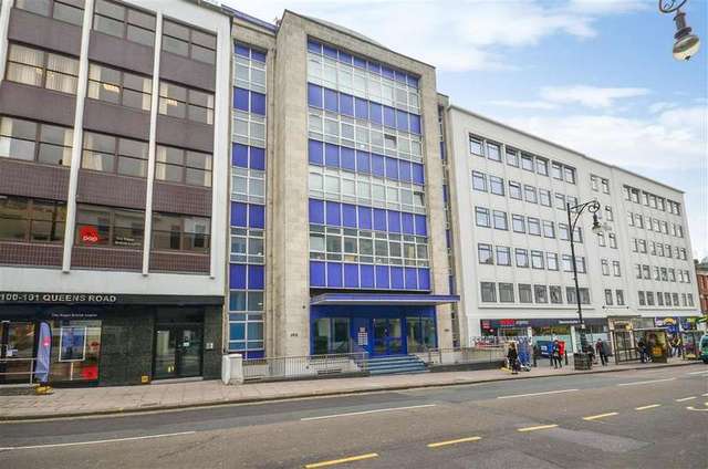  Image of 2 bedroom Apartment for sale in Queens Road Brighton BN1 at Brighton East Sussex Brighton, BN1 3ZA