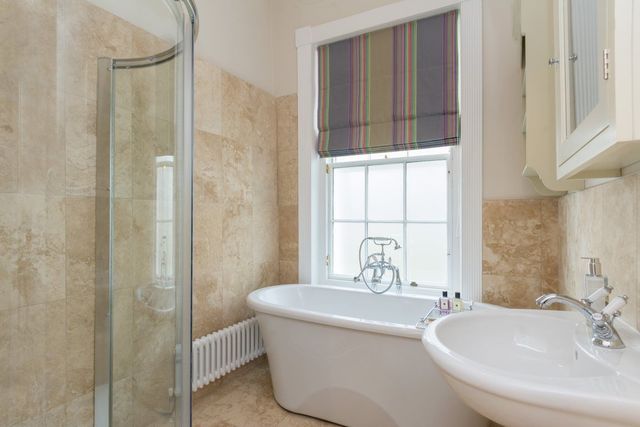  Image of 3 bedroom Detached house to rent in Raeburn Street Edinburgh EH4 at Stockbridge Edinburgh Edinburgh, EH4 1HY