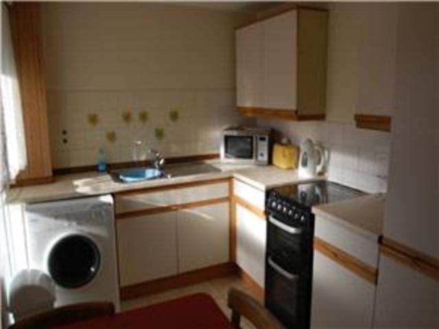  Image of 4 bedroom Semi-Detached house to rent in Ransome Gardens Edinburgh EH4 at Clermiston Edinburgh Edinburgh, EH4 7EU