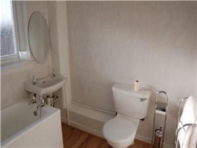  Image of 4 bedroom Semi-Detached house to rent in Ransome Gardens Edinburgh EH4 at Clermiston Edinburgh Edinburgh, EH4 7EU