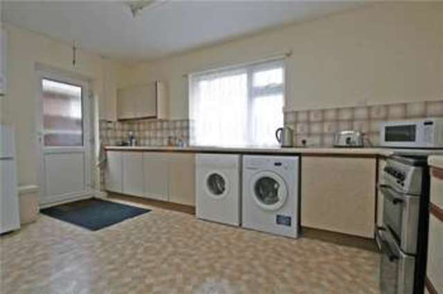  Image of 2 bedroom Detached house for sale in Rectory Close Byfleet West Byfleet KT14 at Byfleet  Byfleet, KT14 7LS