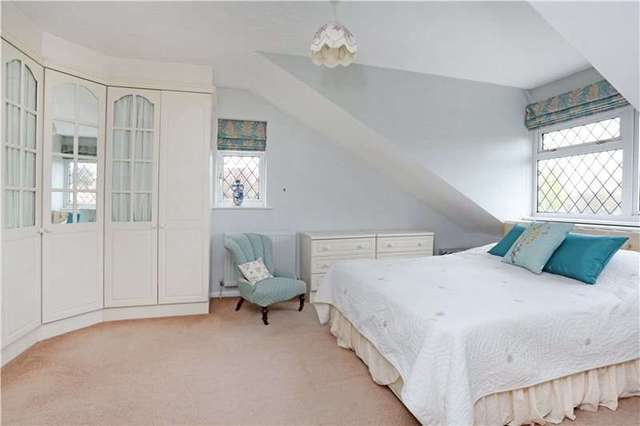  Image of 5 bedroom Detached house for sale in Riverside Close Laverstock Salisbury SP1 at Laverstock Salisbury Laverstock, SP1 1QW