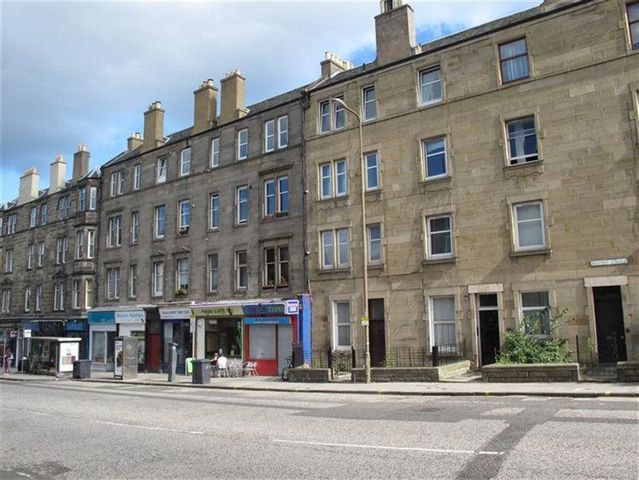  Image of 2 bedroom Flat to rent in Rodney Street Edinburgh EH7 at Canonmills Edinburgh Edinburgh, EH7 4DX