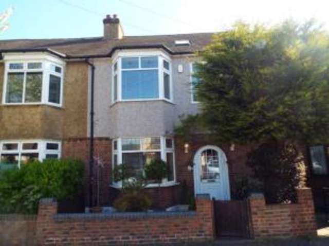  Image of 4 bedroom Terraced house for sale in Hainault Road Romford RM5 at Romford  Collier Row, RM5 3AP