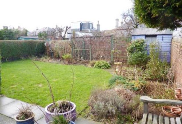  Image of 1 bedroom Detached house to rent in Wakefield Avenue Edinburgh EH7 at Craigentinny Edinburgh Edinburgh, EH7 6TN